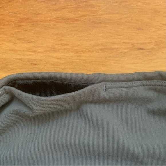 Prana Capri Leggings - Picture 5 of 6